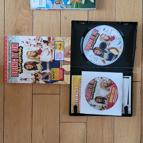 Bring it On DVDs Cheering Movies 1&2 - Picture 3 of 4